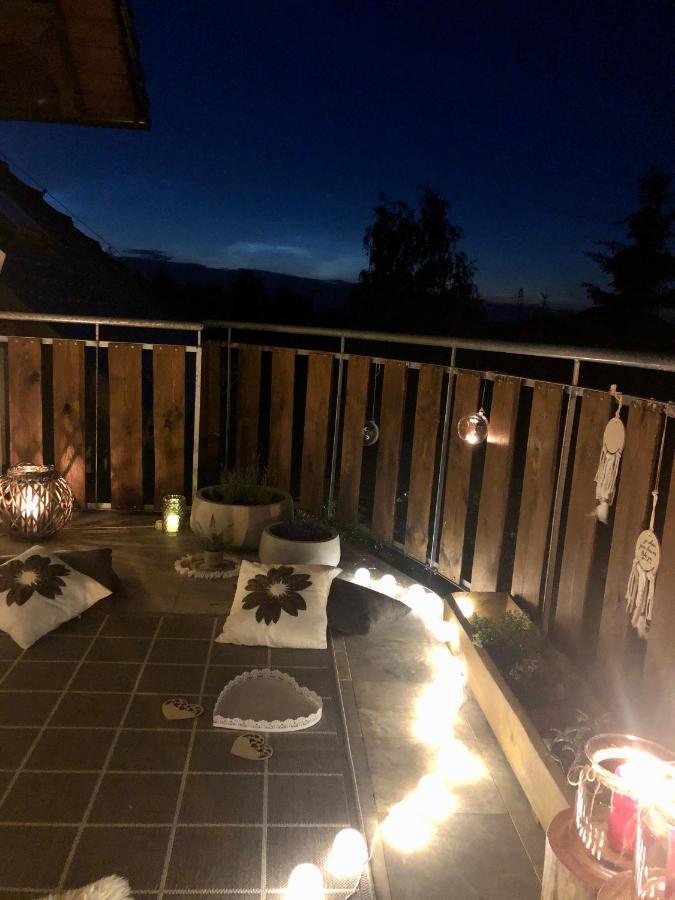 Nowa Wies Grodziska Nibylandia Motylkowa 빌라 외부 사진